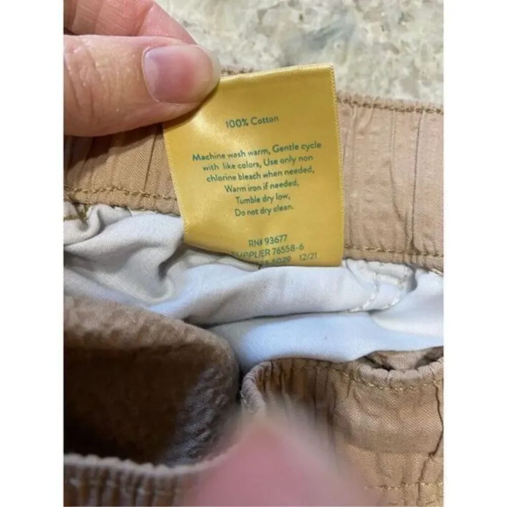 Boys cotton shorts‎ size small 8 khaki colored